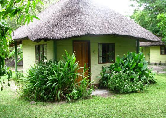 Mahangu Safari Lodge