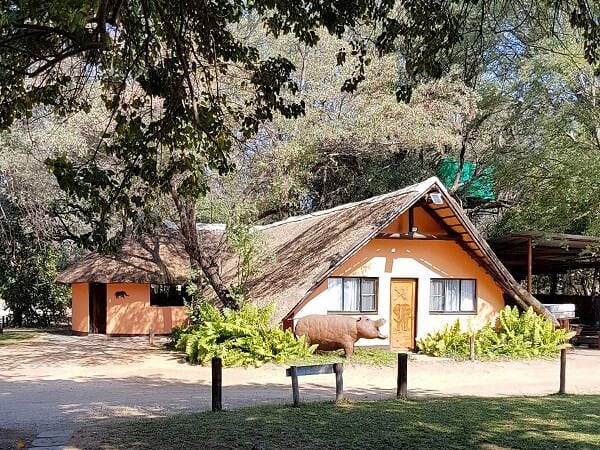 Ndhovu Safari Lodge